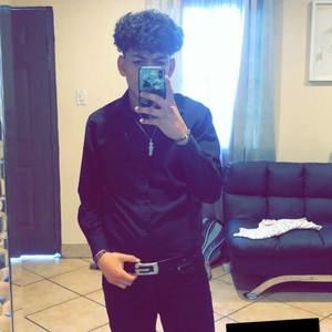 Meet your Posher, Clemente